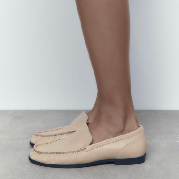 Soft Leather slip on loafers - Picture 2 of 13